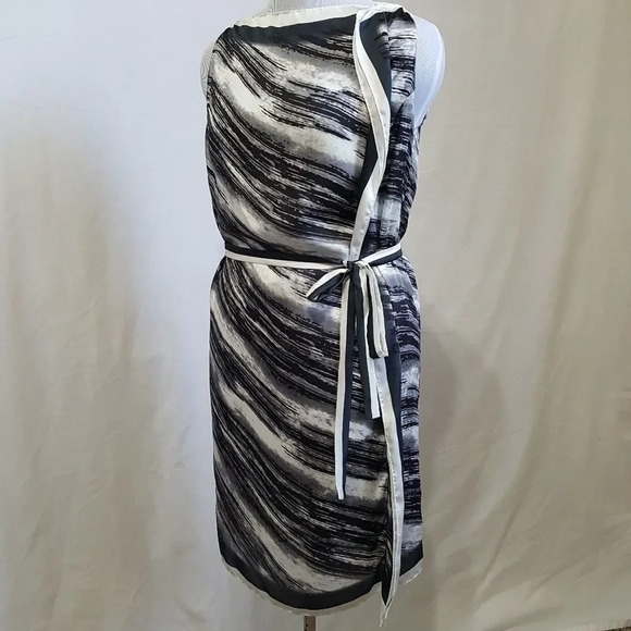 MAX EDITION | Sateen Abstract Tye-Die Print Dress - Picture 3 of 7